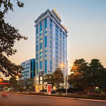 Royal Palace Hotel Tuyen Quang Екстер'єр фото